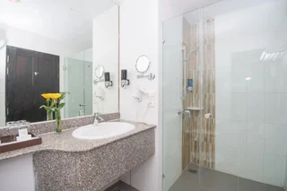 Джакарта: éL Hotel Jakarta