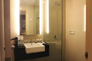 Джакарта: éL Hotel Jakarta