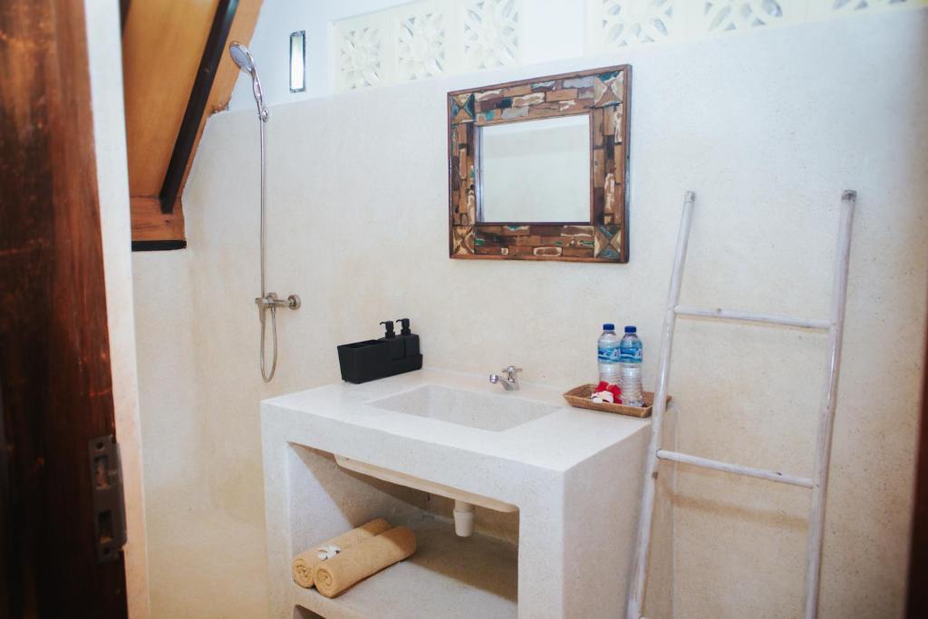 Гили Аир: Lucy's Garden Hotel