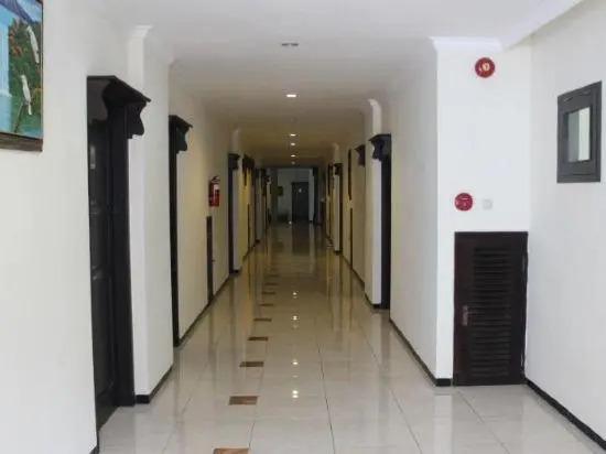 Маланг: UB Guest House