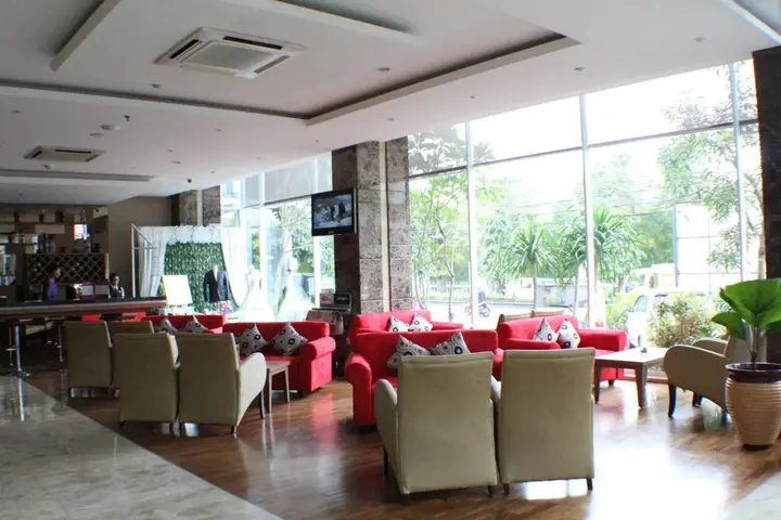 Джокьякарта: Grand Tjokro Yogyakarta