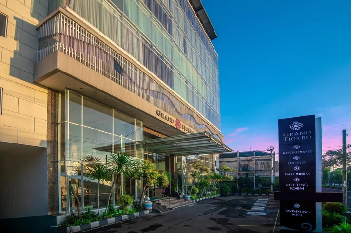 Джокьякарта: Grand Tjokro Yogyakarta