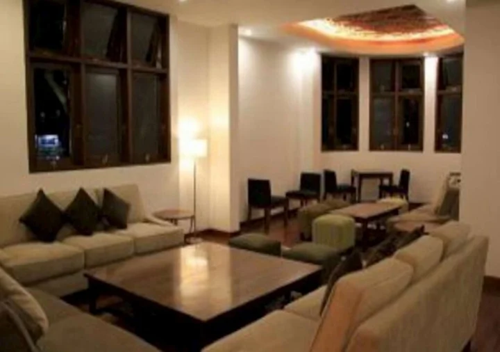 Бандунг: House Sangkuriang