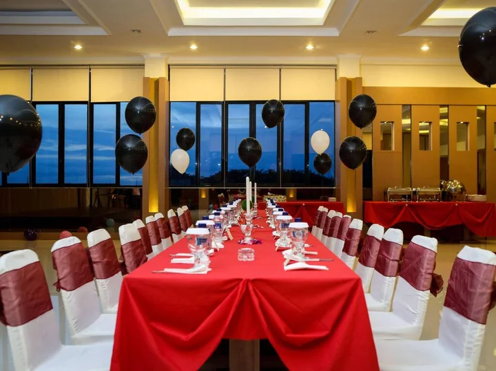 Понтианак: G Hotel