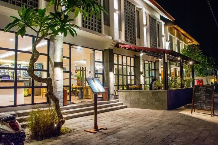 Лембонган-Айленд: Lembongan Beach Club and Resort