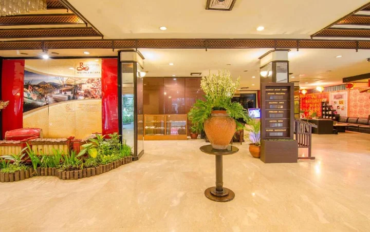Маланг: Regent's Park Hotel