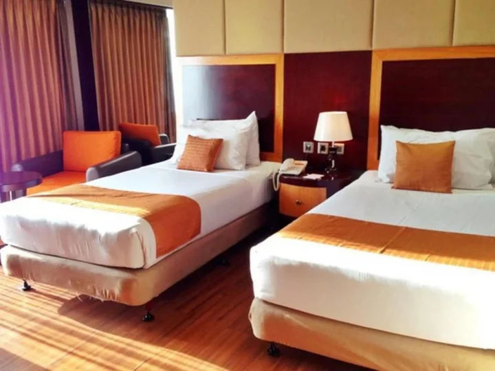 Маланг: Regent's Park Hotel