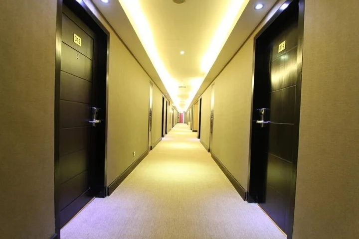 Маланг: Regent's Park Hotel