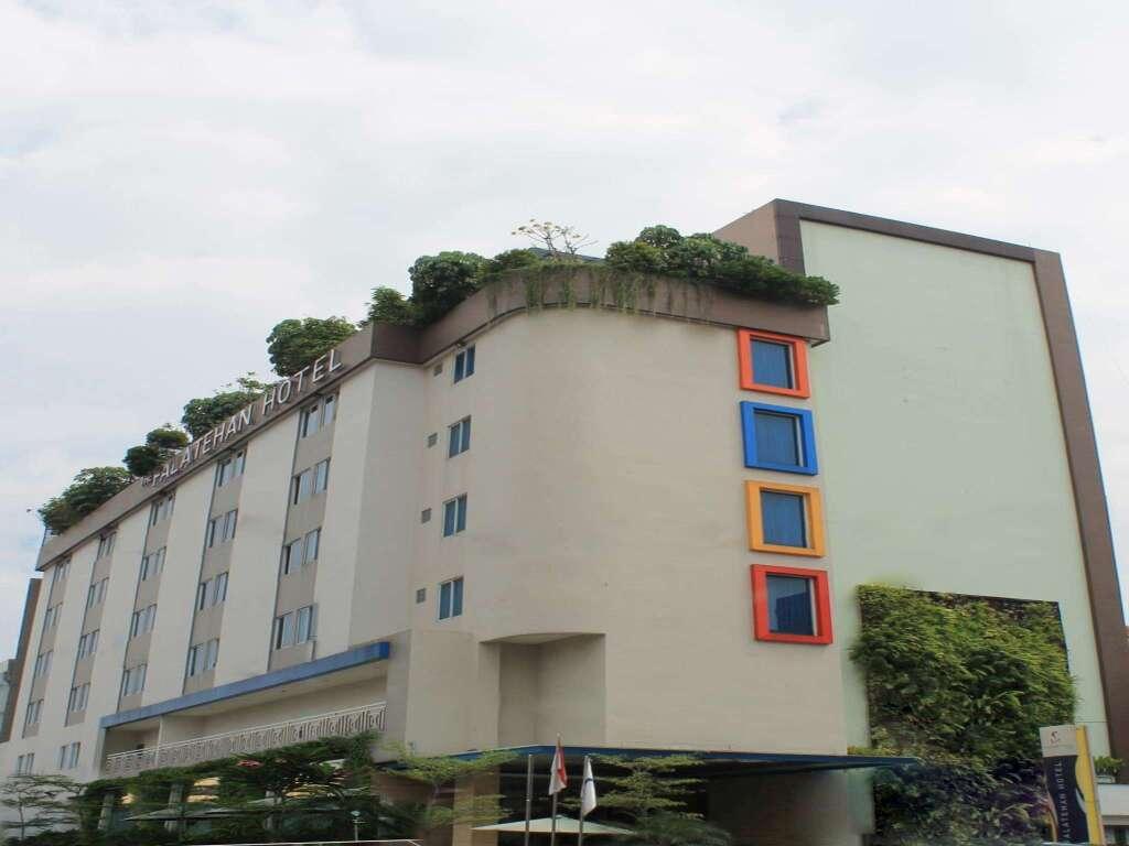 Джакарта: The Falatehan Hotel
