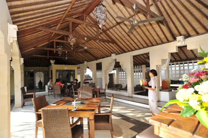 Бунутан: Anda Amed Resort
