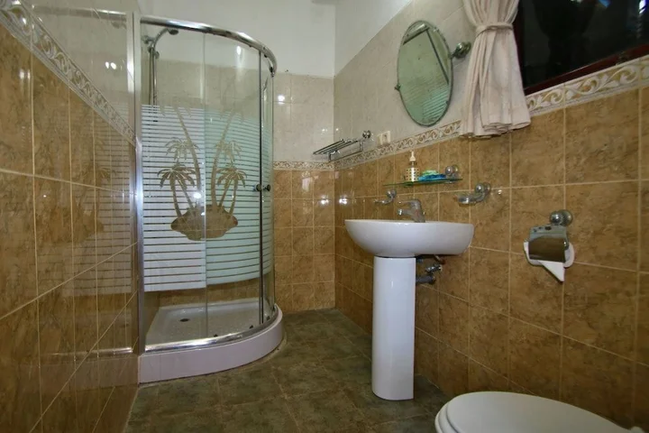 Бунутан: Selang Resort