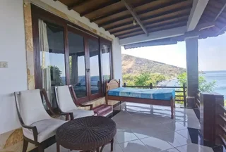 Бунутан: Wawa Wewe Rock Resort