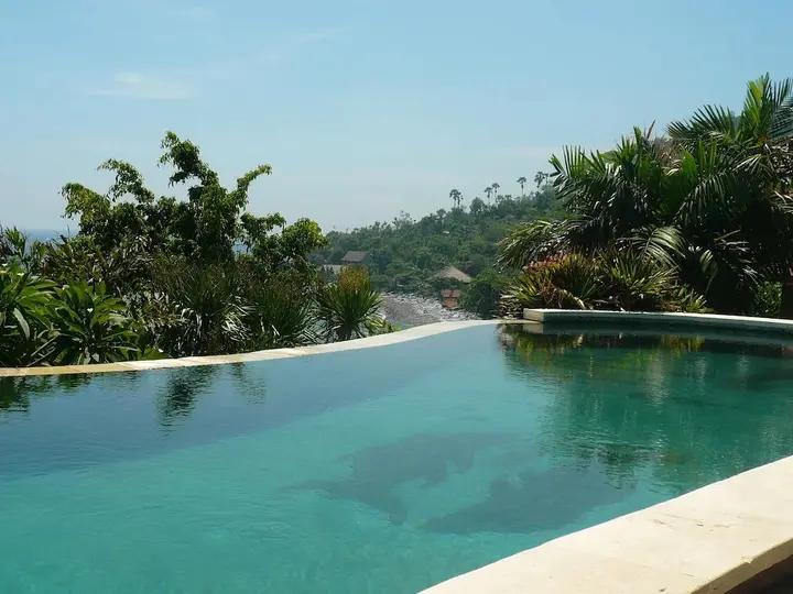 Бунутан: Wawa Wewe Rock Resort