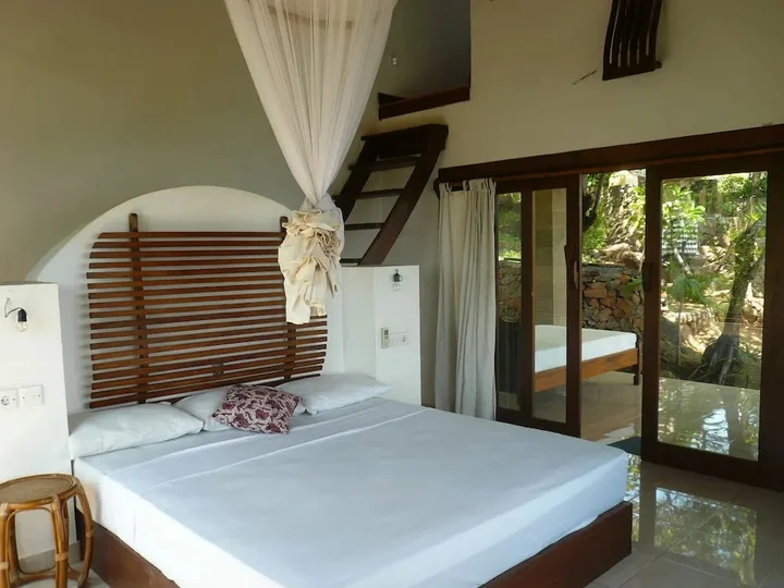 Бунутан: Wawa Wewe Rock Resort
