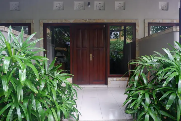 Бунутан: Sunshine Bungalows