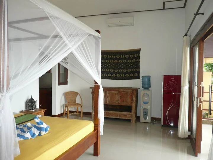 Бунутан: Paradise Bungalows