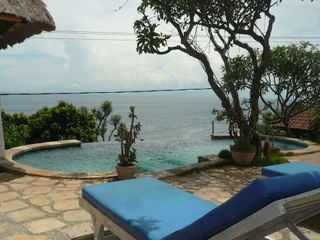 Бунутан: Paradise Bungalows