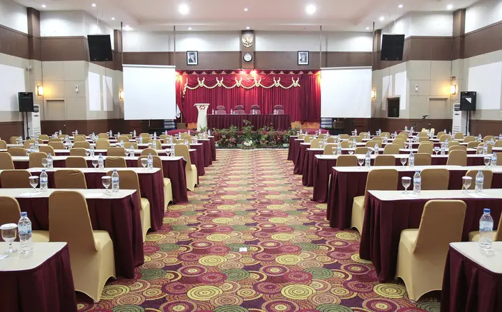 Батам: Nagoya Plasa Hotel
