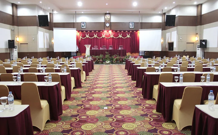 Батам: Nagoya Plasa Hotel