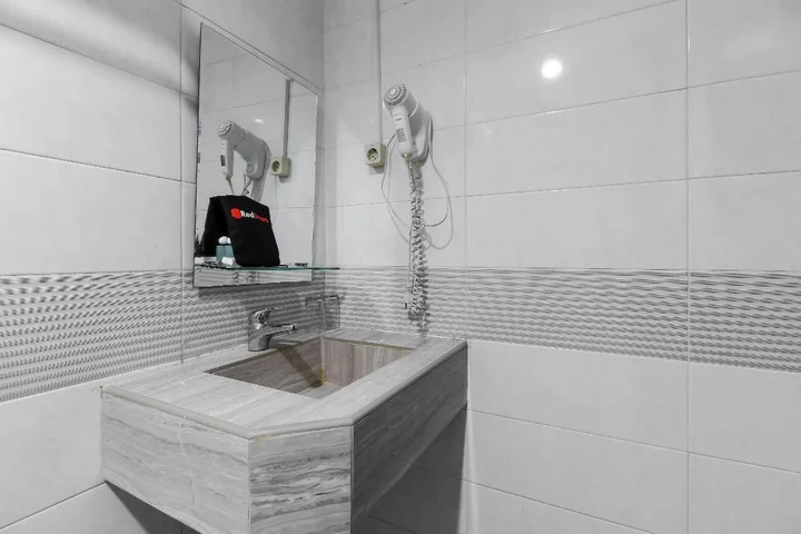 Медан: Hotel Islami Aceh House Sriwijaya