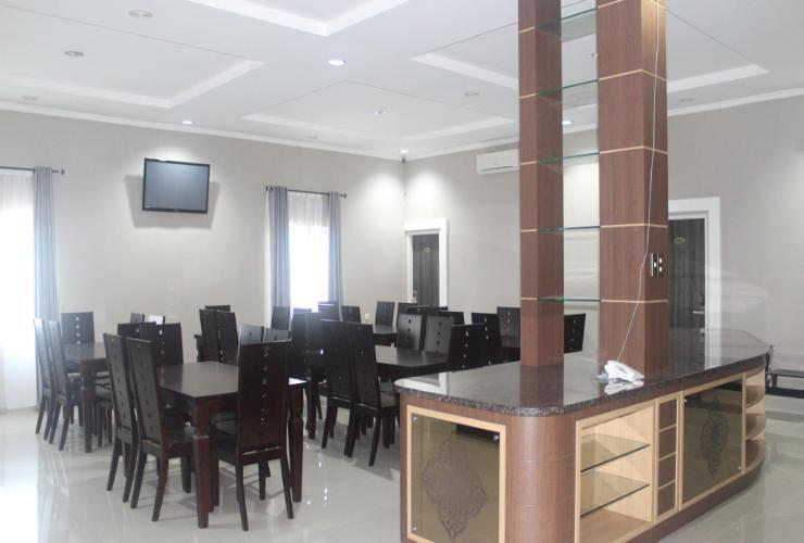 Медан: Hotel Islami Aceh House Sriwijaya