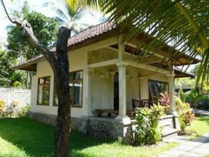 Тембок: Bali Lege Beach Bungalows