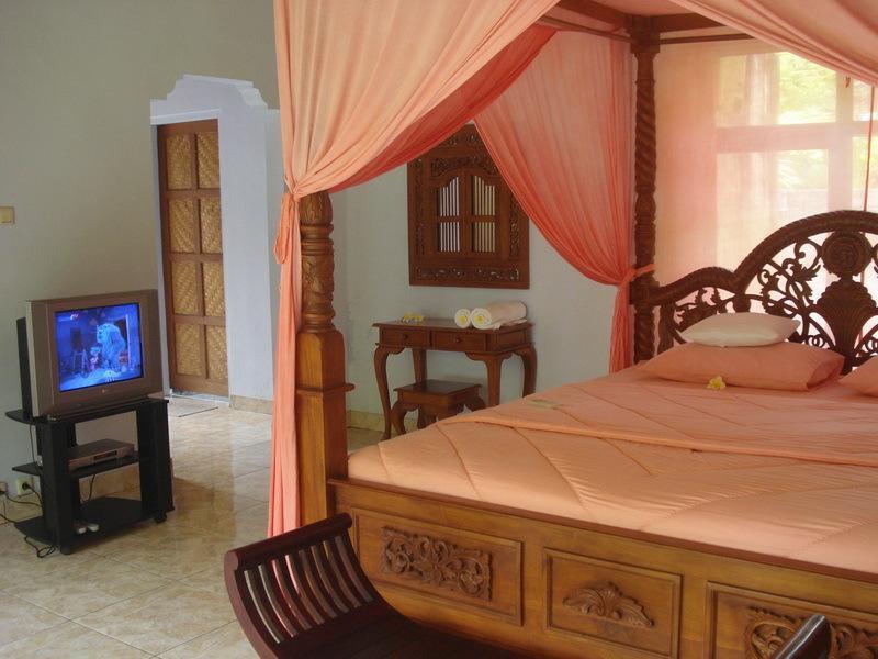 Тембок: Bali Lege Beach Bungalows