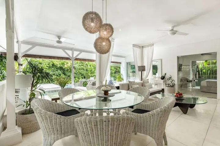 Кута: Esha Villa Drupadi I