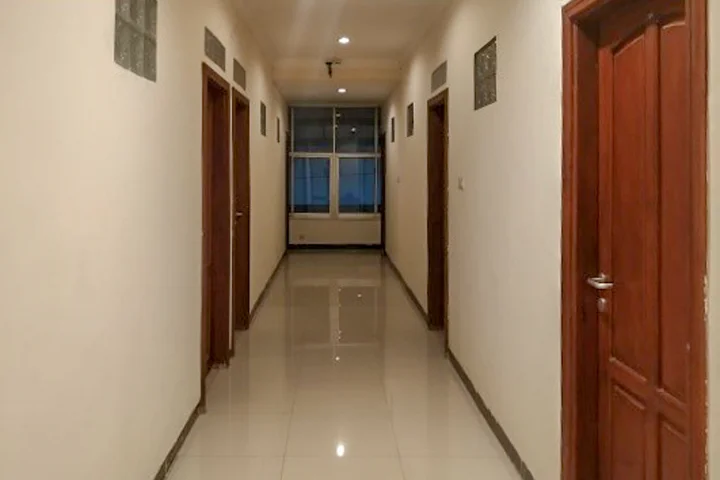 Палу: Palu City Guest House RedPartner