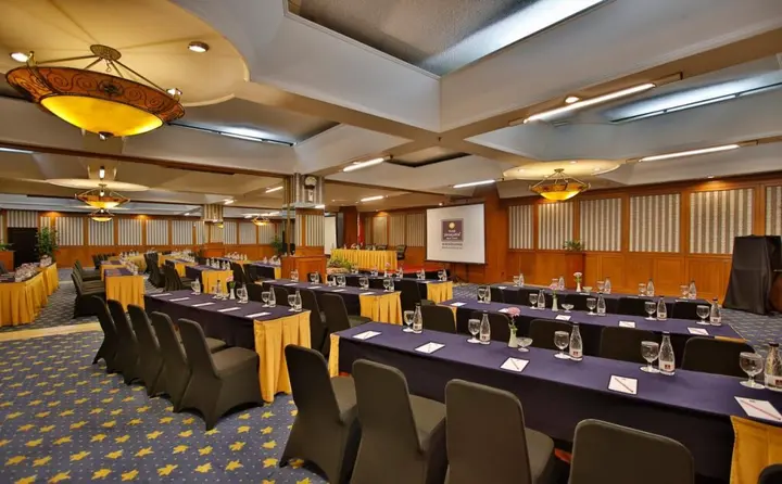 Бандунг: The Jayakarta Suites Bandung