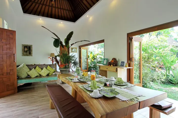 Убуд: Tri Sandhya Villa