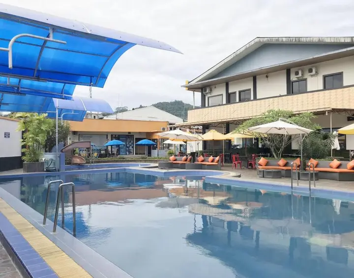 Паданг: Grand Sari Hotel
