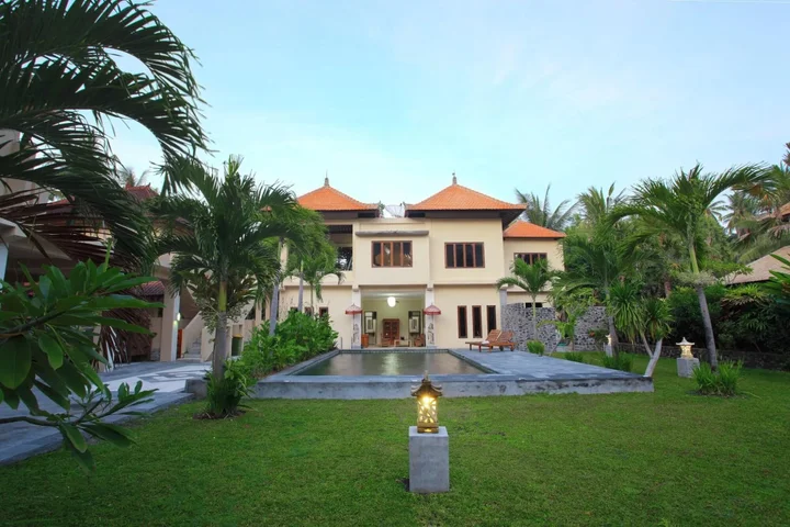 Амлапура: Villa Matanai 2
