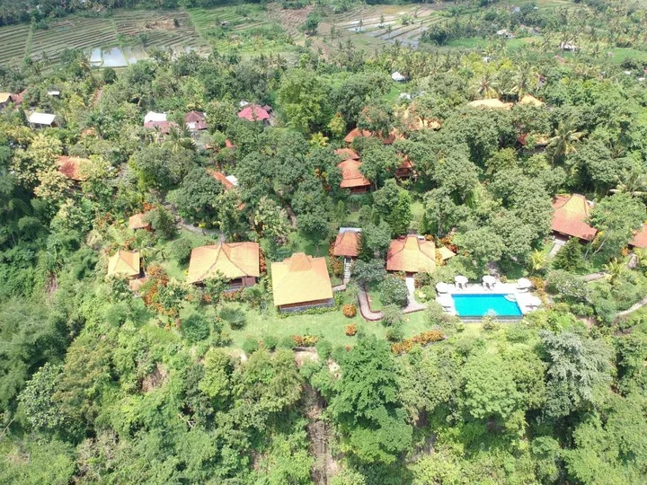 Сукасада: Shanti Natural Panorama View Hotel