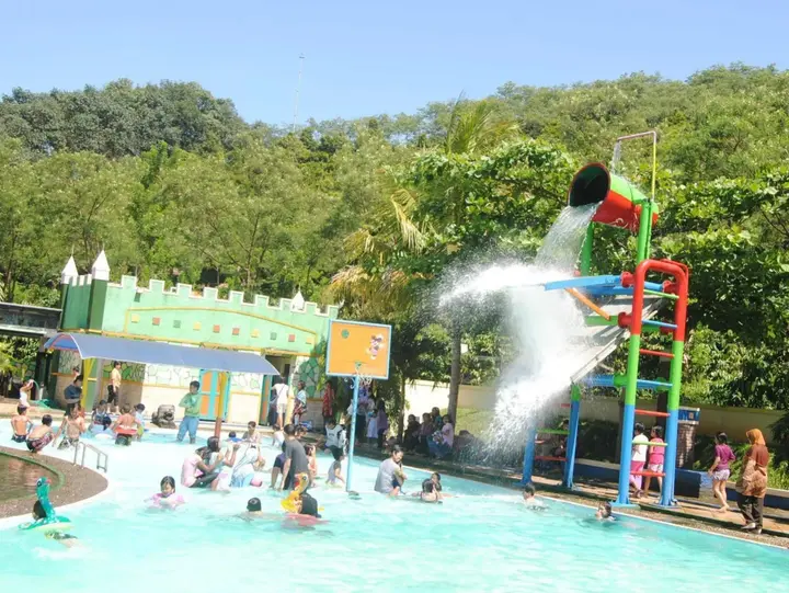 Семаранг: Banaran 9 Resort