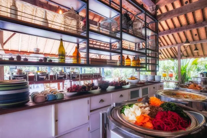 Блахбату: Hotel Komune and Beach Club Bali