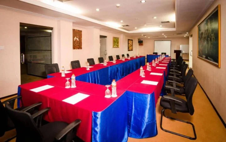 Табанан: Bali Paradise City Hotel