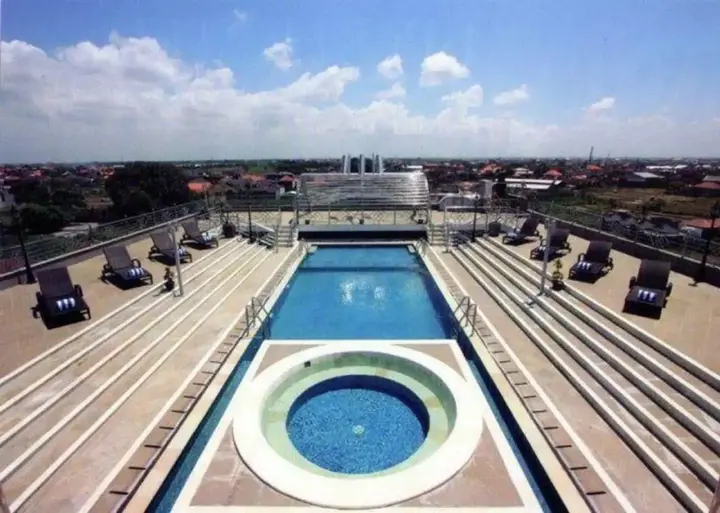 Табанан: Bali Paradise City Hotel