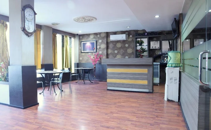 Пеканбару: OYO 542 Majestiq Hotel