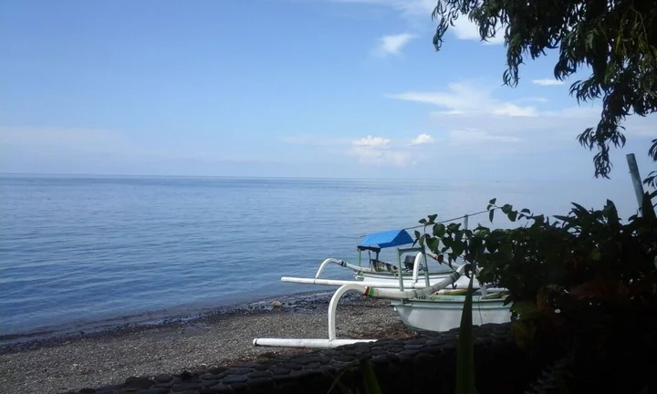Бунутан: Santai Hotel