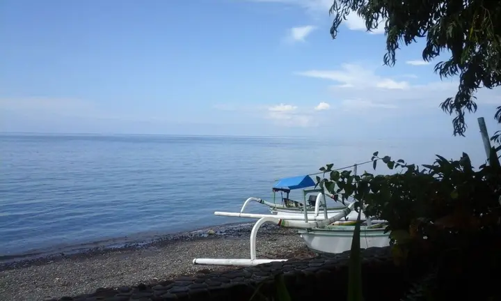 Бунутан: Santai Hotel