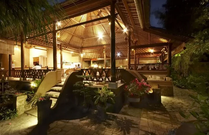Бунутан: Santai Hotel