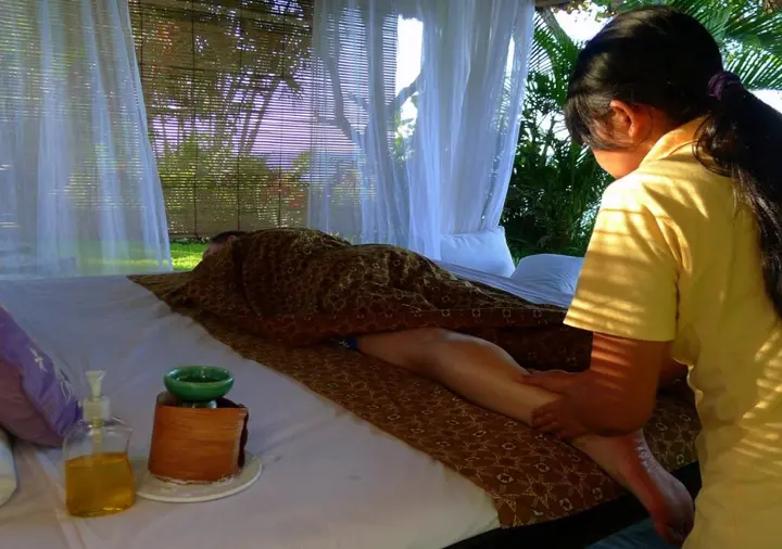 Бунутан: Santai Hotel