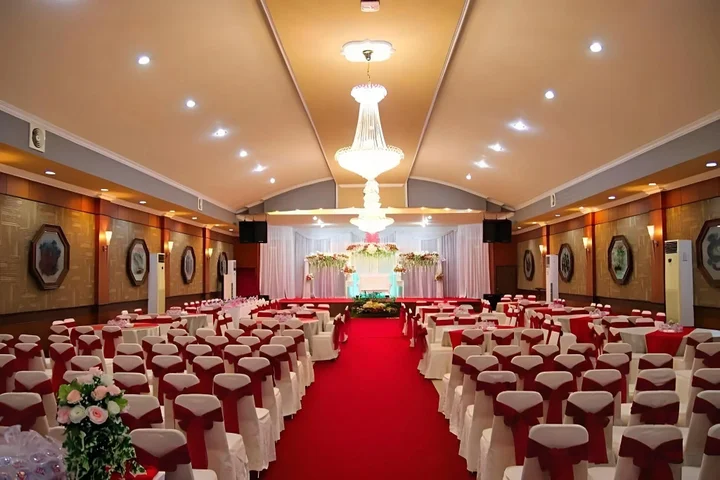 Банджармасин: Hotel Roditha