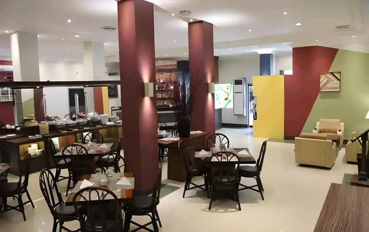 Банджармасин: Hotel Roditha