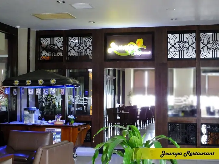 Медан: Grand Kanaya Hotel