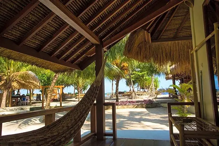 Island View Bar & Bungalow — фото 4