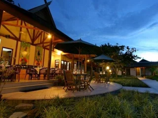Палангкарая: Rungan Sari Meeting Center & Resort