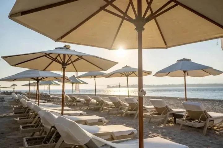 Гили Аир: Scallywags Beach Club