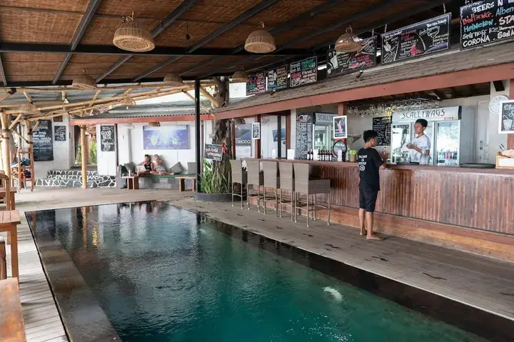 Scallywags Beach Club — фото 3